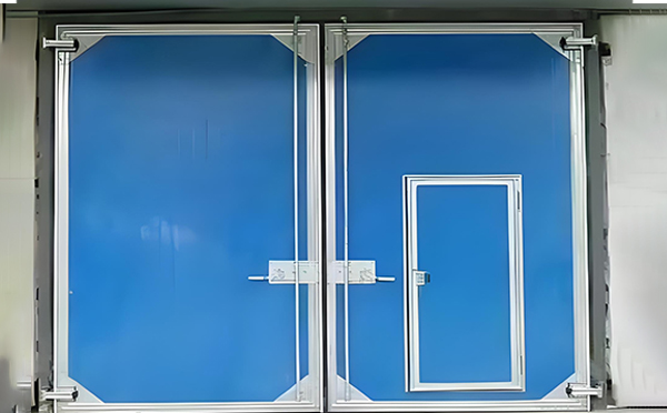 富蕴工业平开门