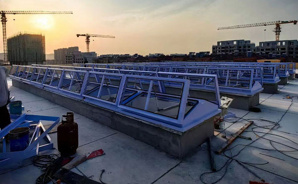 消防富蕴排烟窗怎么选择尺寸