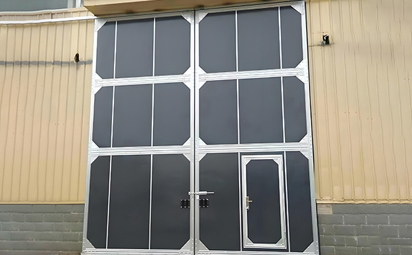 厂房富蕴工业门选择与维护全解析：提升效率与安全的关键要素